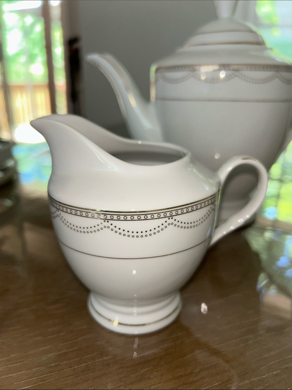 White Porcelain Tea Set with Gold Trim - Teapot, Sugar Bowl & Creamer - Picture 3 of 9